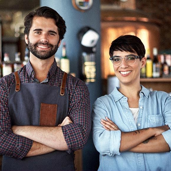 1495602t Friendly Staff