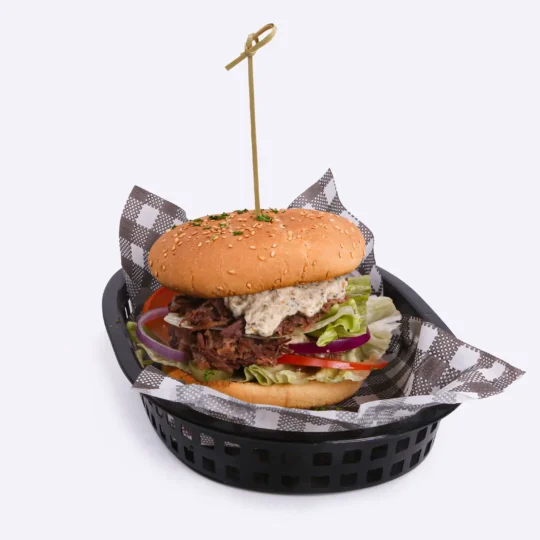 PULLED BEEF BURGER
